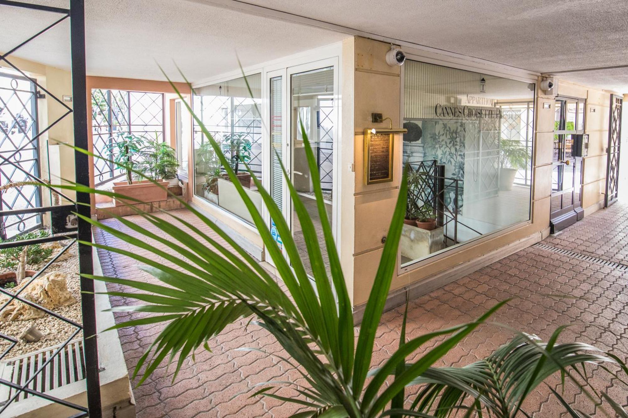 Cannes Croisette Prestige Apart'Hotel Exterior photo
